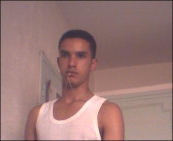 c moi tarik j'aime la music le sport